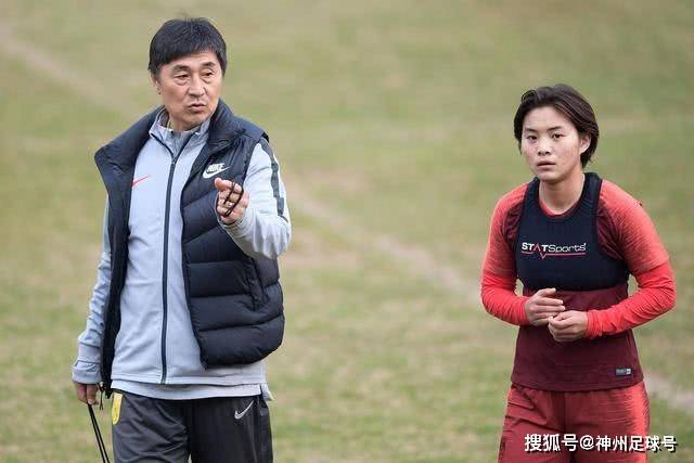 坎塞洛：回归巴萨要为冠军全力奉献